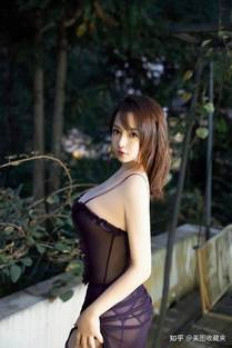 我的邻居不是人海报