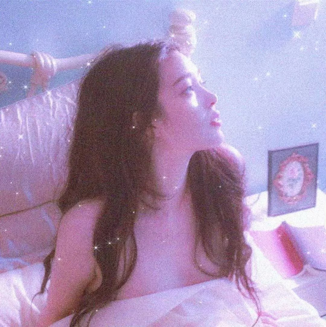 星与月是天上的洞